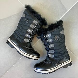 Sorel NY2419-010 Faux Fur Tofino II Black Waterproof Winter Snow Boot Girl's 2